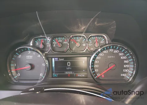 2016 Chevrolet Suburban Ls z USA, uszkodzony, nr VIN 1GNSCGKC9GR464661